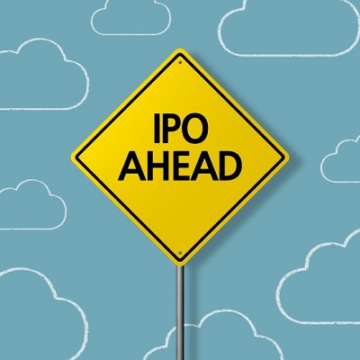 Yellow and black warning road sign displaying "IPO AHEAD"
