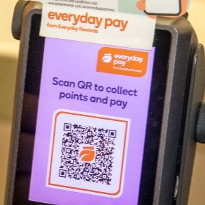 Woolworths makes shopping easier with QR code payments